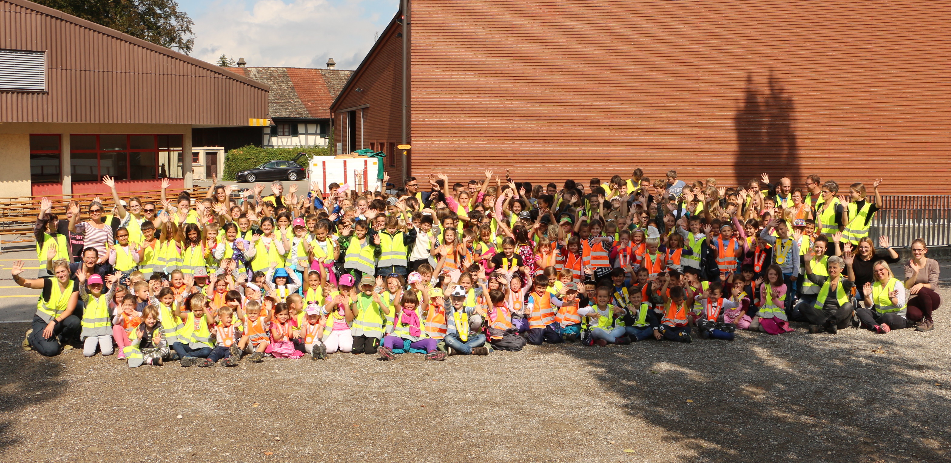 300 Kinder helfen beim Clean-up-Day mit - Neuer Anzeiger